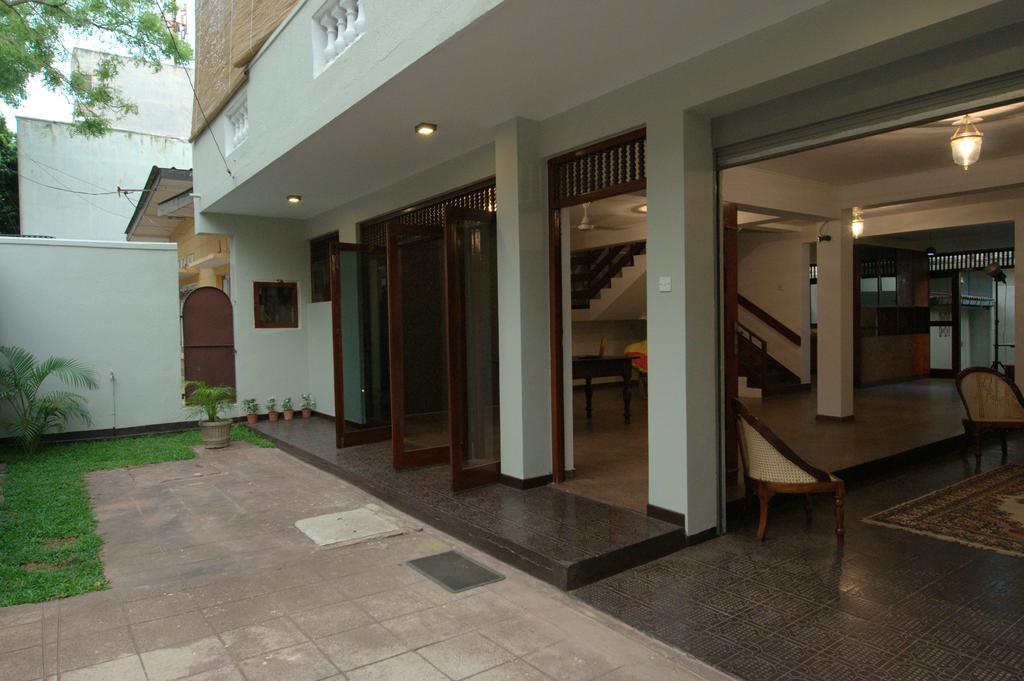 Hostel Lanka *